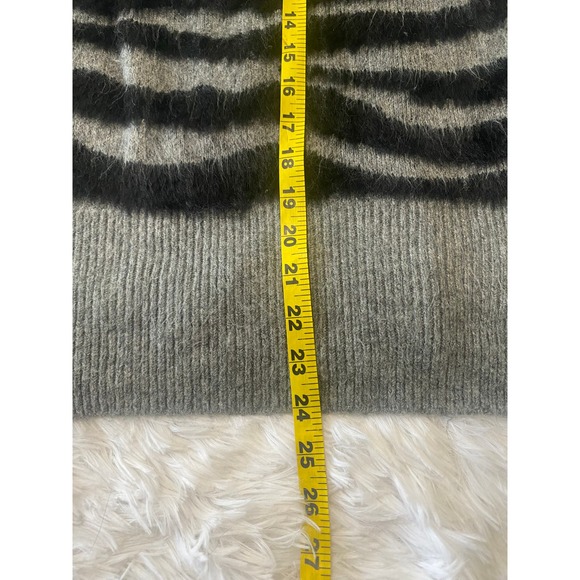 Twine & String Women's Black Zebra Stripe Fuzzy Mock Neck Sweater. Size S - Picture 3 of 5